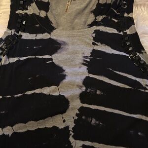 Stylish Black and Gray Women's Tank Top